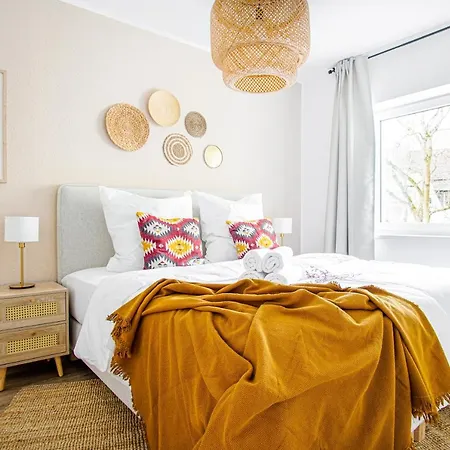 Homefy Come-Together Apartment - Balkon - Aufzug - Free Parking - Smart Tvs Essen Extérieur photo