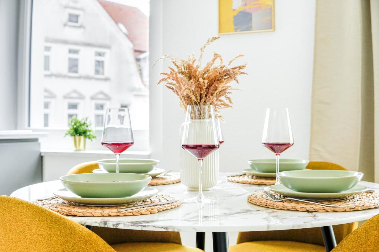 Homefy Come-together - Balkon - Aufzug - Free Parking - Smart Tvs Appartement
